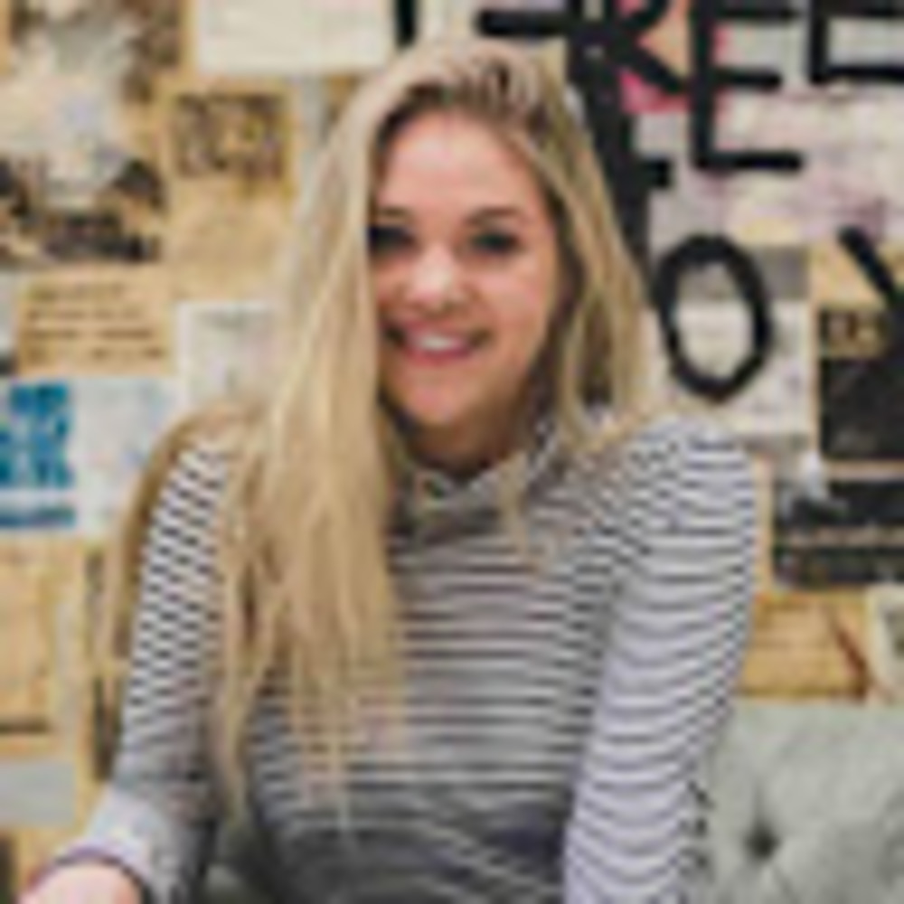 Meet your Posher, Abigail